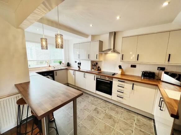 Kitchen / Diner