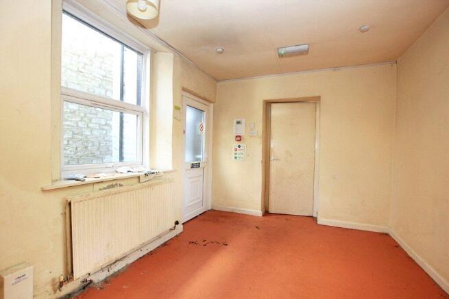 6 bed Terraced for sale Image 4