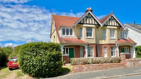 Stanley Road, Lymington, SO41