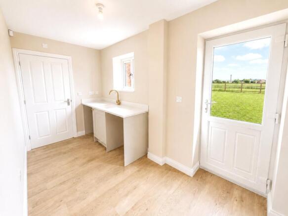 3 bed Bungalow for sale Image 9