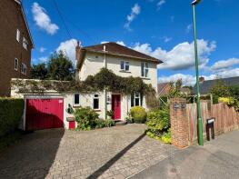 36, Chatfield Road, Cuckfield RH17 5BB