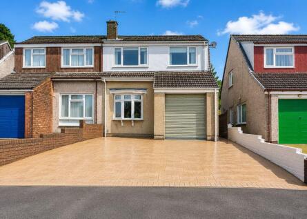 Elgar Close, Blackwood, NP12