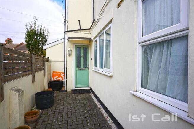 Accommodation Comprising