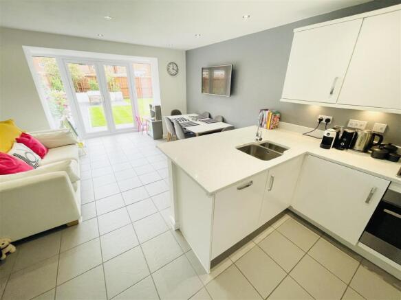 Open Plan Kitchen / Diner / Living Space