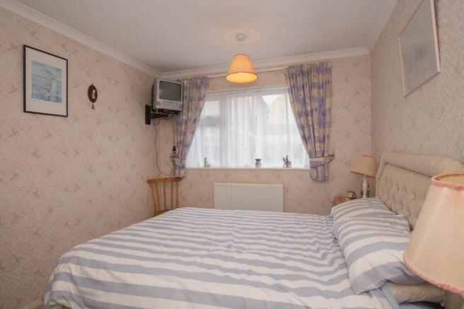 bed1