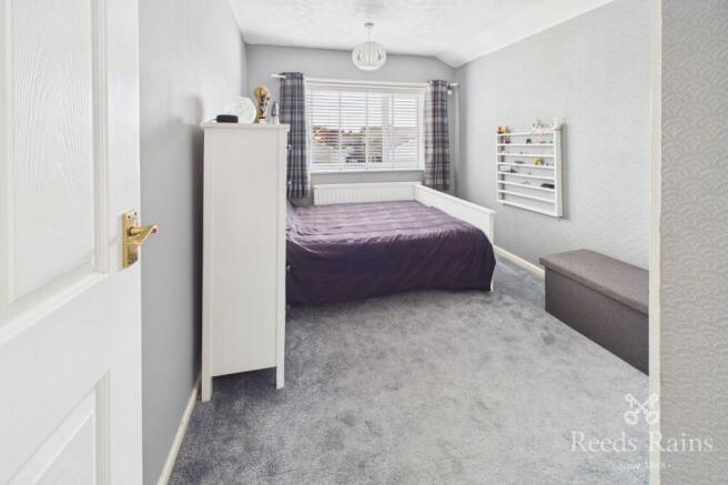 4 bed Detached for sale Image 12