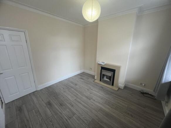 DEAN STREET FRONT RO