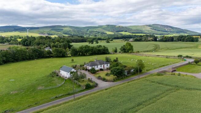Darlin Cottage, Leadketty Farm, Dunning - D-17.jpg