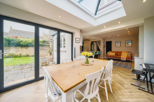 Millers Mews, Witney, Oxfordshire photo 4