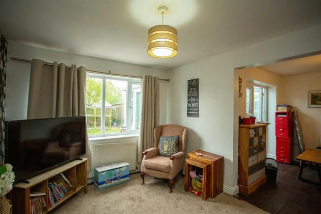 14 - 5 Meadow View, NG9 8BU.jpg