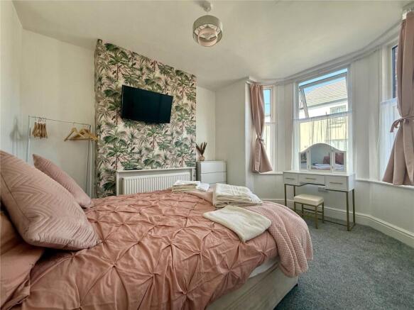 6 bed Terraced for sale Image 7