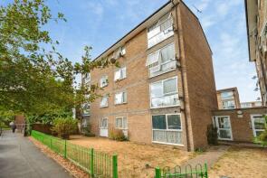 15, 5 Blackthorn Court, Dormers Wells Lane, Southall UB1 3HT