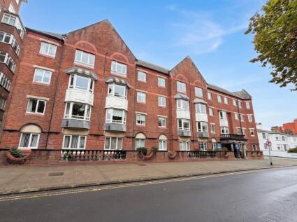 Lord Street, Southport, PR8 1QD