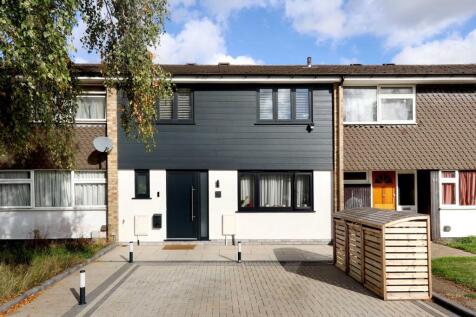 Langtons Meadow, Farnham Common, Slough, Buckinghamshire, SL2