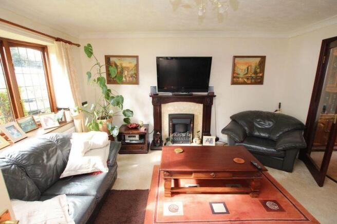 Lounge photo 2