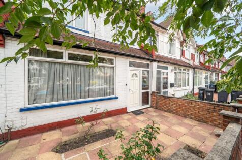 Lyndhurst Road, Thornton Heath, CR7