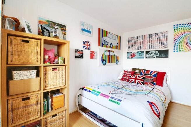 Bedroom 2 (Double)