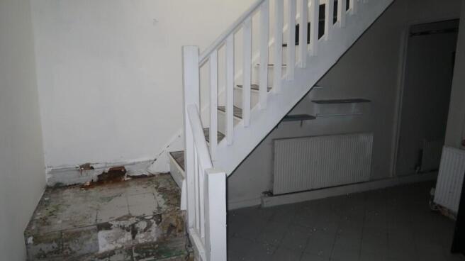 The Square, Pengam, NP12 photo 4