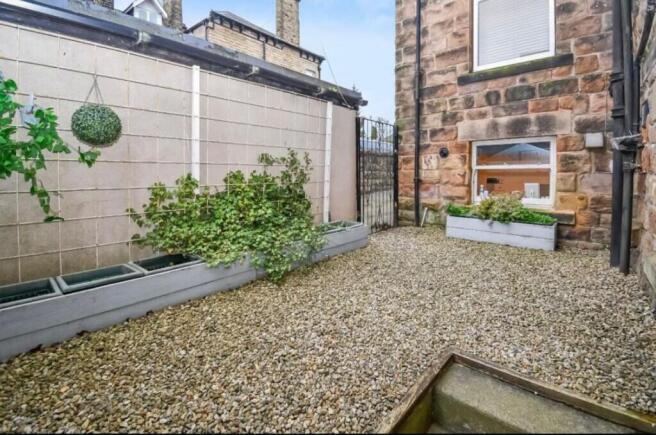 1 bed Flat for sale Image 8