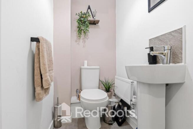 3 bed Terraced for sale Image 6