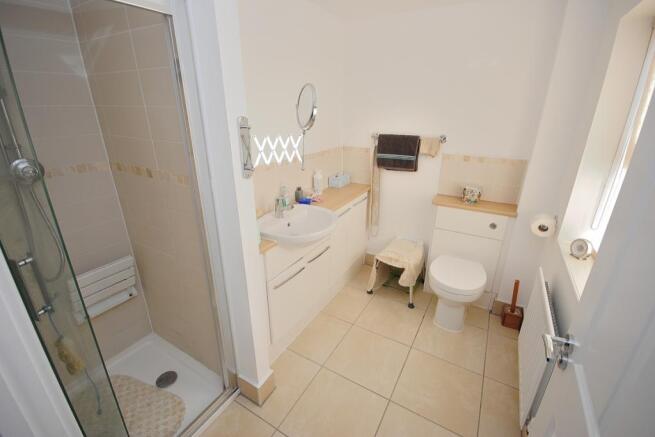 En-suite Shower/WC