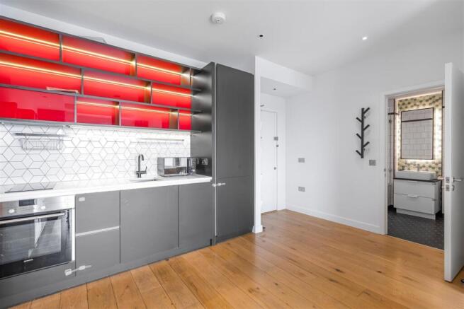 Kitchen.JPG