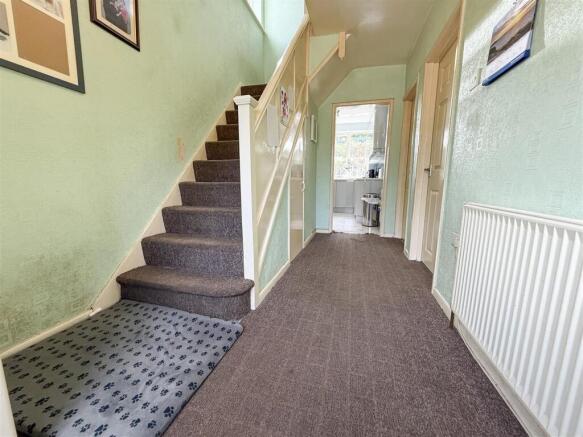 3 bed Semi-Detached for sale Image 9