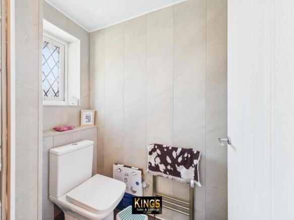 3 bed Detached for sale Image 8