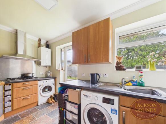 Lindale Close