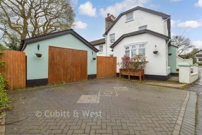Driveway/Parking