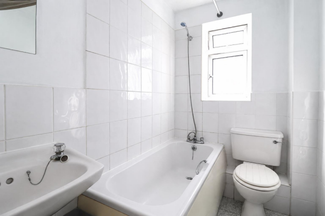2 bed Terraced for sale Image 11