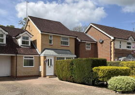4, Goldfinch Close, Horsham RH12 5HE