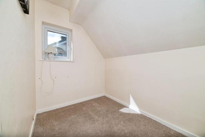 3 bed Bungalow for sale Image 11