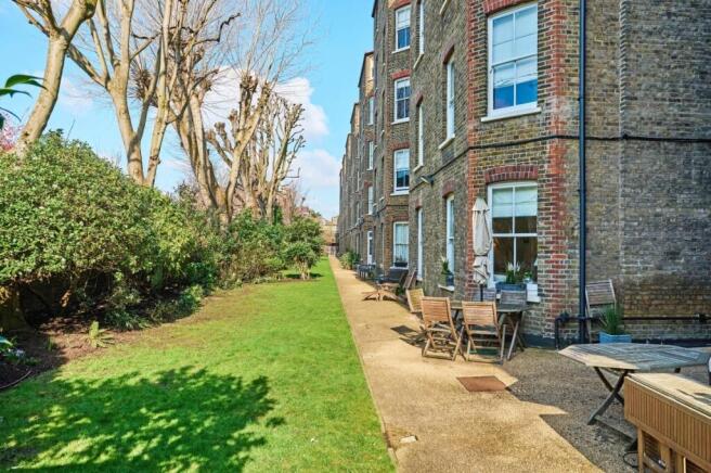 KFH_-_Albany_Mansion