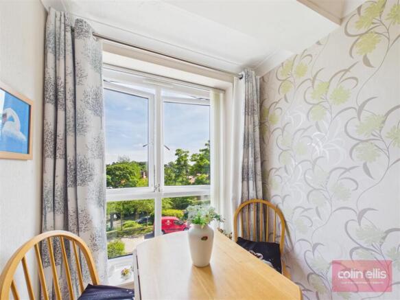 1 bed Flat for sale Image 6