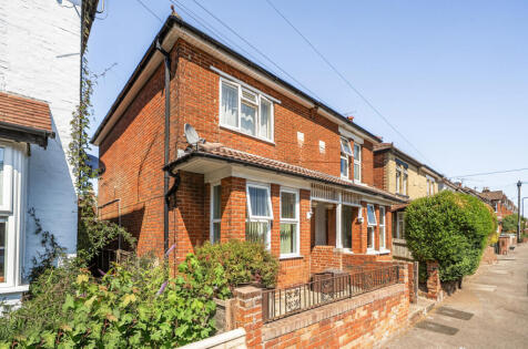 Ampthill Road, Freemantle, Southampton, Hampshire, SO15