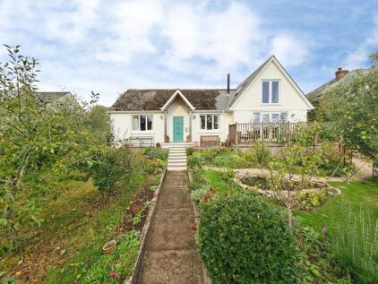 Manaccan, Extended Home With Countryside Views