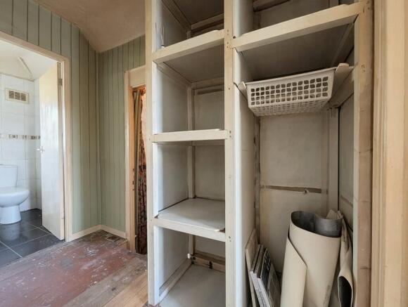 1 bed Flat for sale Image 8