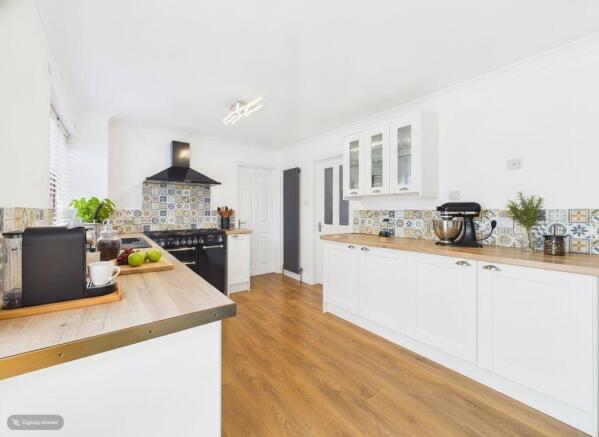 kitchen/breakfast room