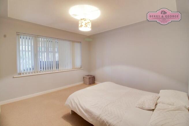 PLAYROOM BED 5