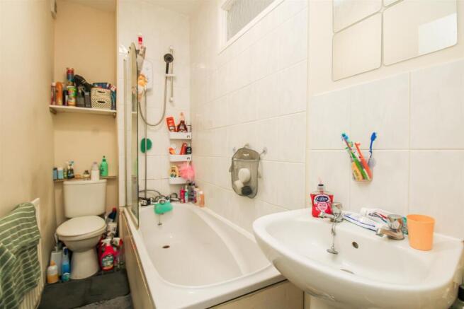 2 bed Terraced for sale Image 6
