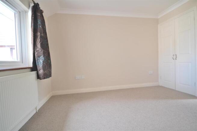 Bedroom One / En Suite
