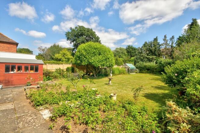 Garden 2.jpg