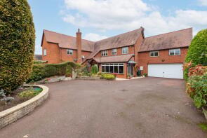 108 The Gables, High Street, Bedford MK44 3LF