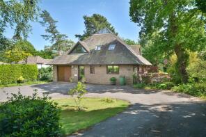 Silverwood, Newhouse Lane, Pulborough RH20 3HQ
