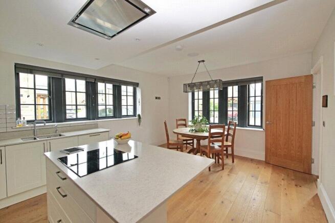 3 bed End of Terrace for sale Image 5