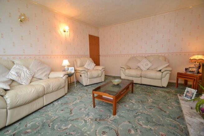 2 bed Chalet for sale Image 4