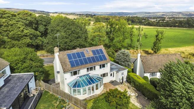 DRONE SHOT HOUSE