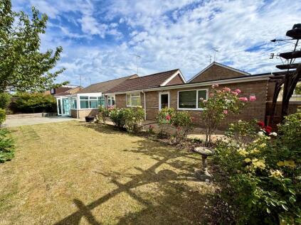 Byron Avenue, Royal Wootton Bassett, SN4 8EY