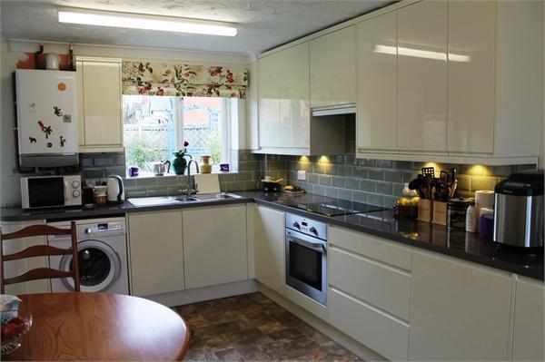 Refitted Kitchen/Di